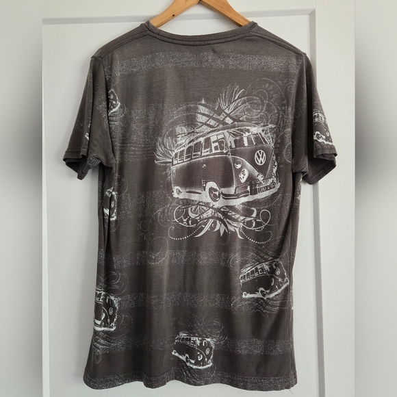 VW Bus - Volkswagen Gray Graphic Men’s Shirt, See Pic Mesurements, Medium? - Picture 3 of 6